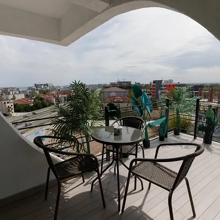 Grazzia Deluxe Apartment *